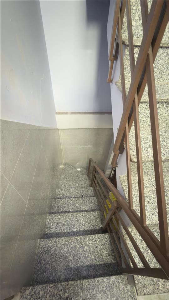 Cho thuê 7 triệu đường 47 hiệp bình chánh đối diện gigamal . 1 trệt 2 lầu 4 phòng ngủ 7 triệu.