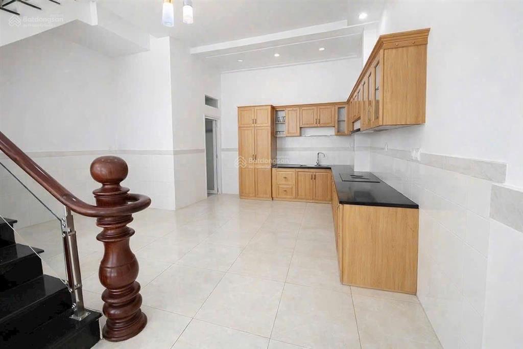 8,5 tỷ giảm 7,95 tỷ bán nhà đường 37. hiệp bình chánh * dt 6 x 11 (66m²) đường 8m