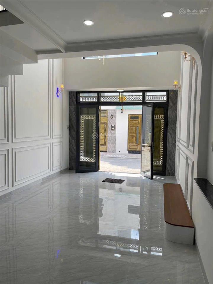 9,5 tỷ nhà 5t mới 100% thang máy phường hiệp bình chánh phạm văn đồng 51 m2 ngang 4,8m, hướng đông