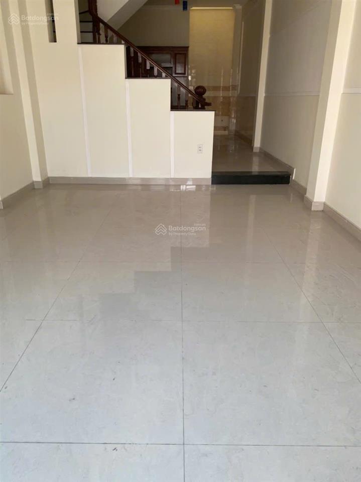 9,5 tỷ nhà hiệp bình phước, thủ đức 3 tầng gần vạn phúc dt 74,9 m² ngang 4 dài 19. đường 8 m
