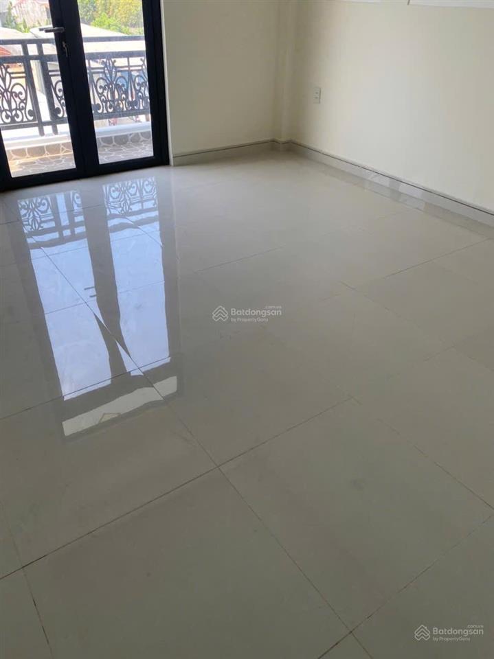 9,5 tỷ nhà hiệp bình phước, thủ đức 3 tầng gần vạn phúc dt 74,9 m² ngang 4 dài 19. đường 8 m