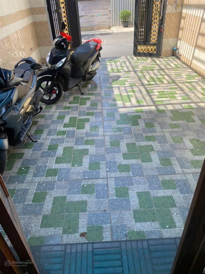 9,5 tỷ nhà hiệp bình phước, thủ đức 3 tầng gần vạn phúc dt 74,9 m² ngang 4 dài 19. đường 8 m