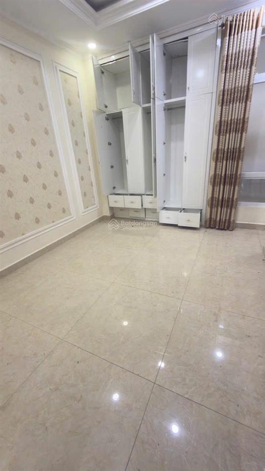 25 triệu tl giá đường 19 hiệp bình chánh cùng dãy gigamall 5 pn r5 wc 60 m2. đường 6 m