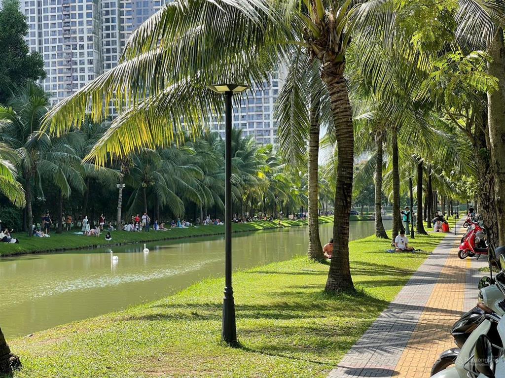 Giỏ hàng giá tốt tháng5 vinhomes hóc môn nhà phố 4tầng hỗ trợ lãi suất 0%ở giai đoạn 1