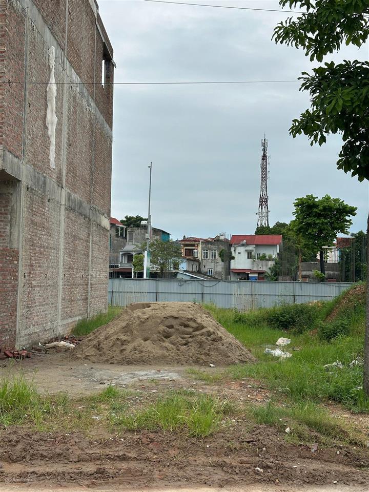 Chính chủ cần bán gấp đất tại khu đô thị đại phong, chợ ba hàng, trung tâm phổ yên, 102m2