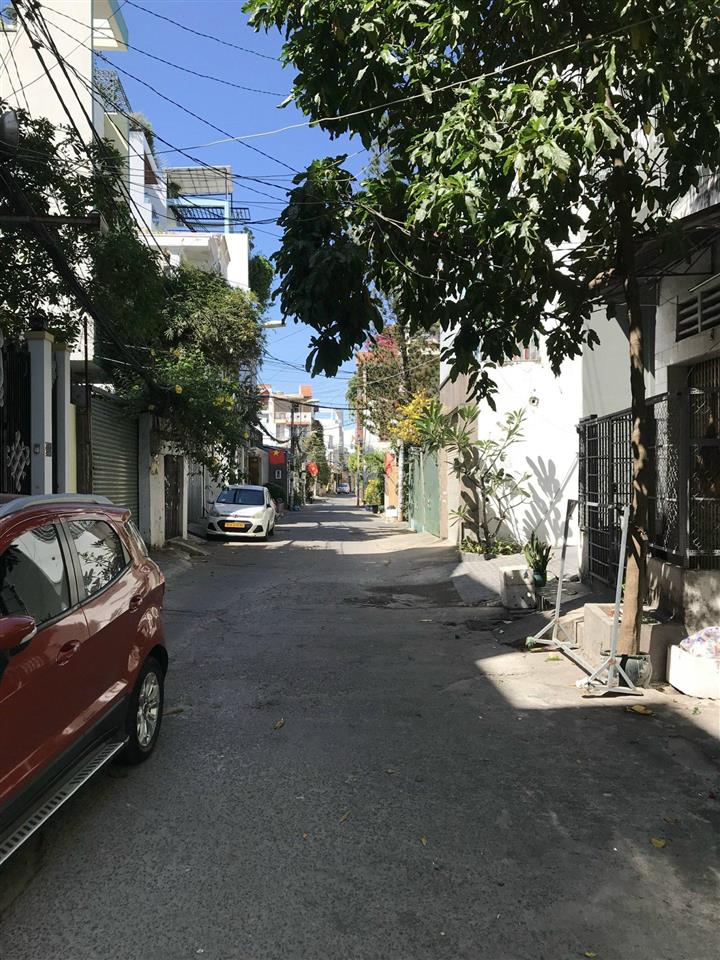 Phòng lầu 4 thang bo giá rẻ không nội thất, bình thạnh, tp. hcm