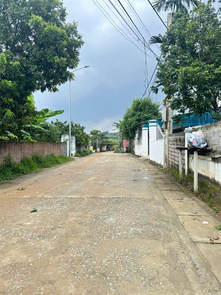 Bán lô đất lớn trung tâm hoà lạc 1.059m2, 800m2 đất ở, mặt tiền 17,7m, cách ga metro 1km