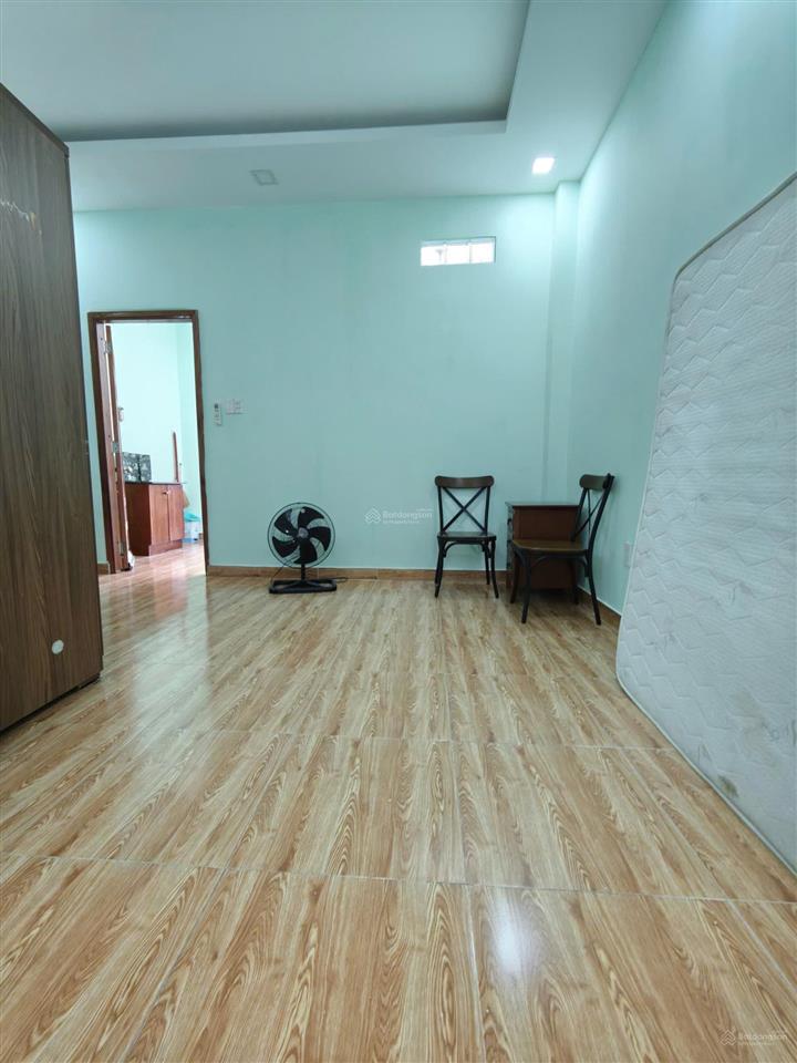 Cho nữ thuê phòng trọ khu vực q1