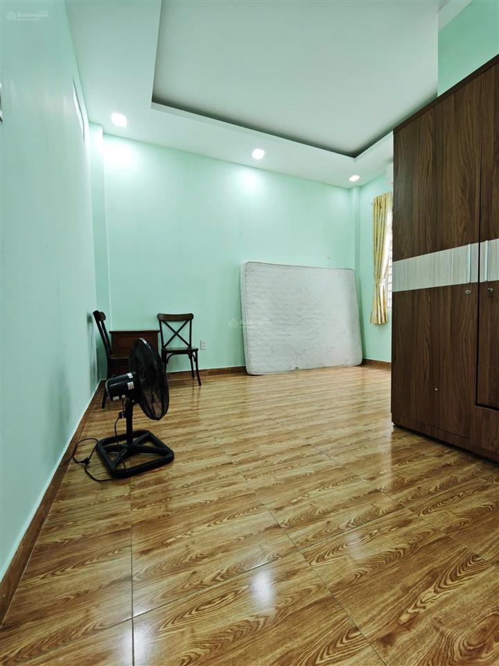 Cho nữ thuê phòng trọ khu vực q1