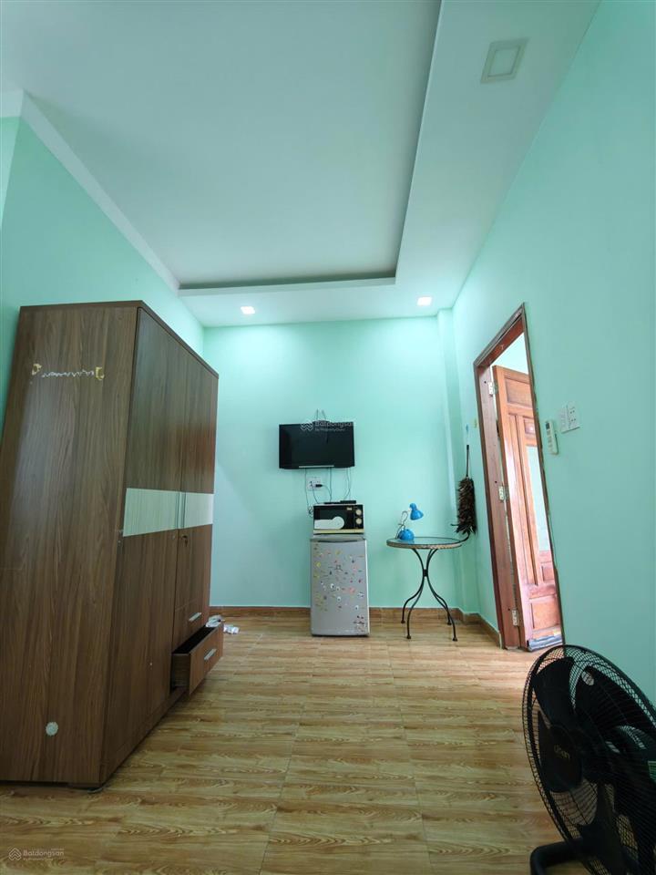 Cho nữ thuê phòng trọ khu vực q1