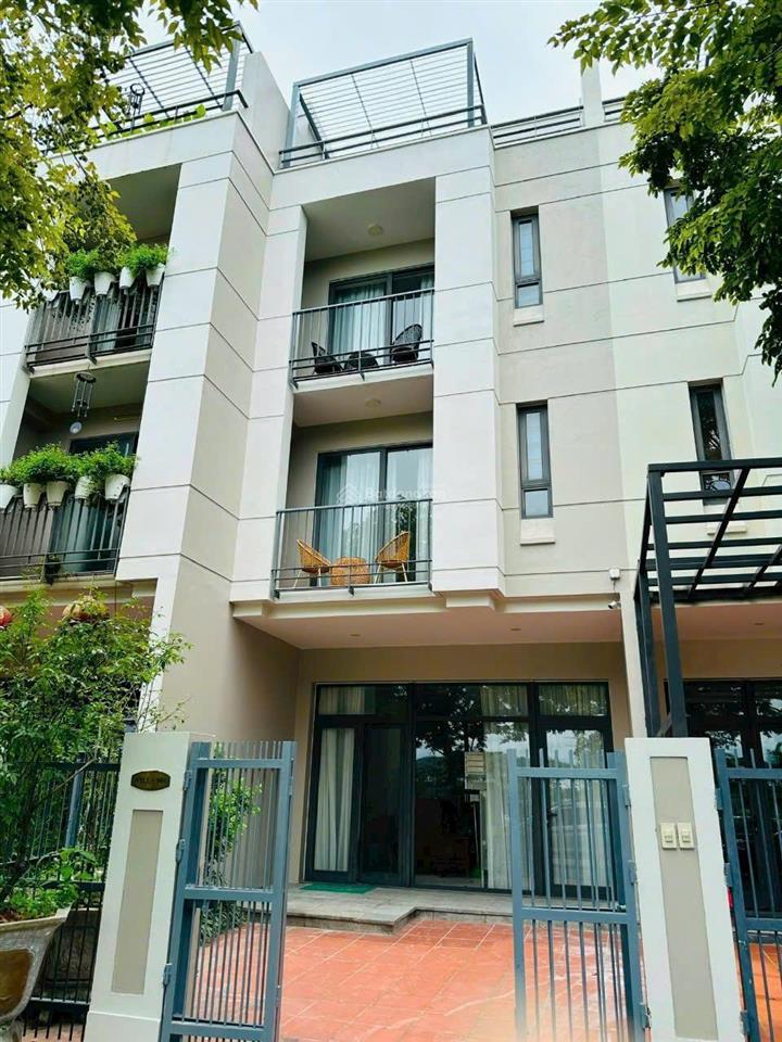 Bán căn liền kề luttuts mặt hồ cách bãi tắm 200m