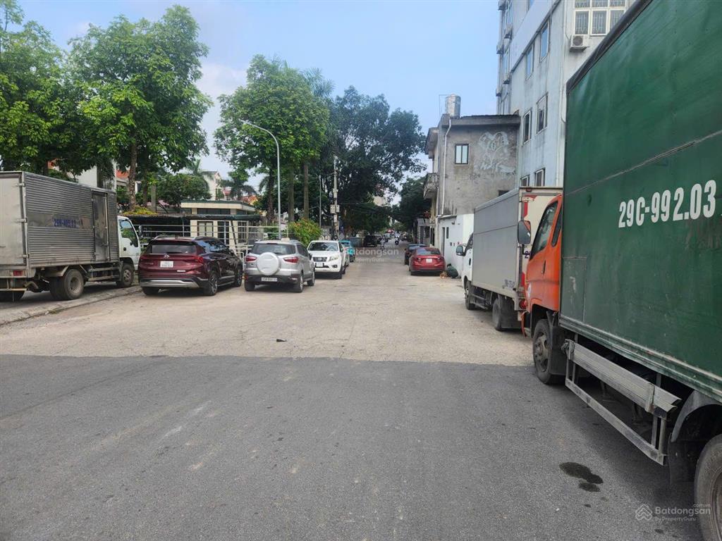 Chính chủ bán gấp nhà mặt phố tân thuỵ vị trí siêu đẹp.