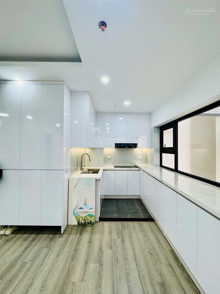 Chính chủ em cần bán căn hộ hoa hậu chung cư ct4. full nội thất cao cấp