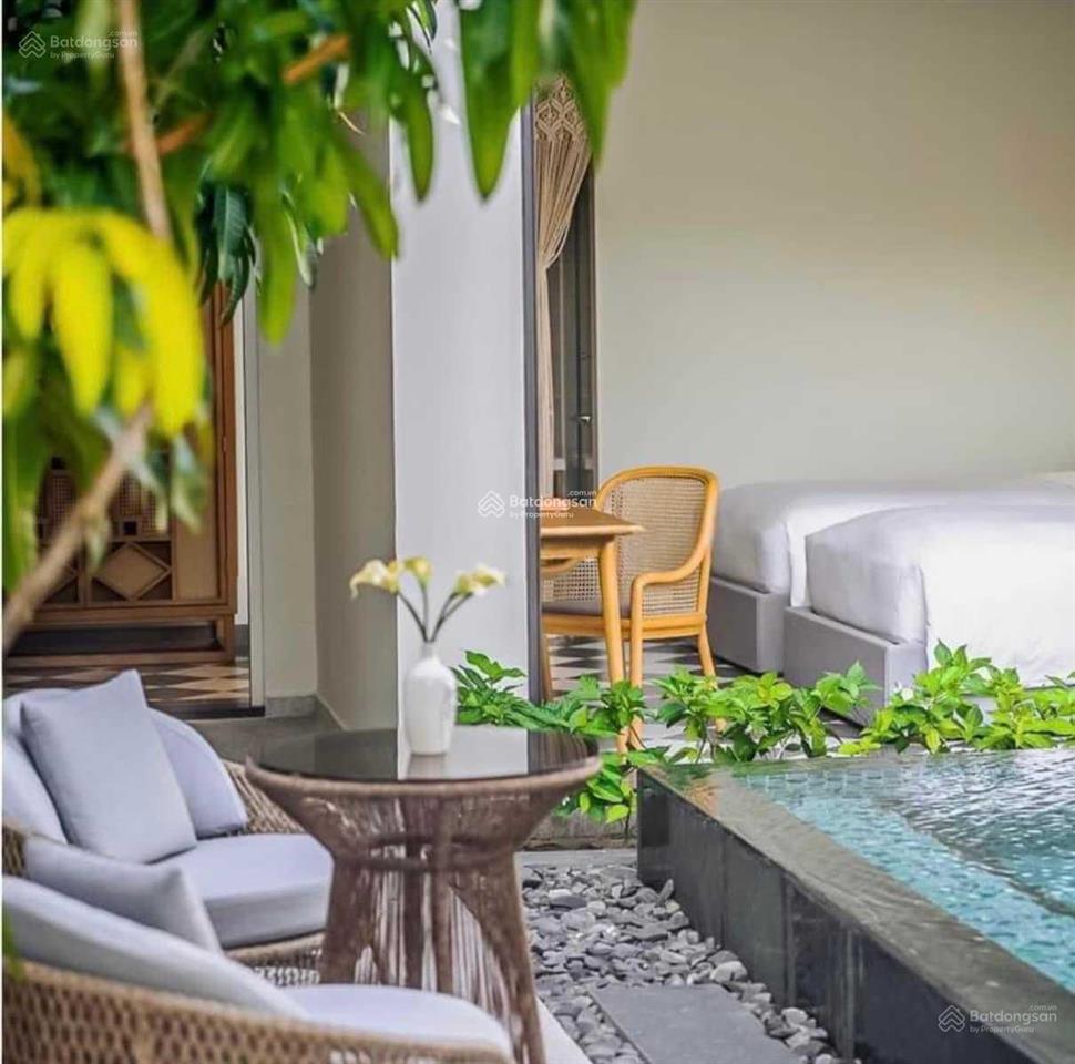 Cần tiền bán gấp căn to view biển biệt thự bãi kem phú quốc. giá tốt lợi nhuận ổn định