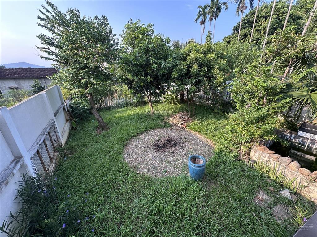 Cắt lỗ villa ba vì 613,8m2 5 phòng ngủ bể bơi sân vườn view núi