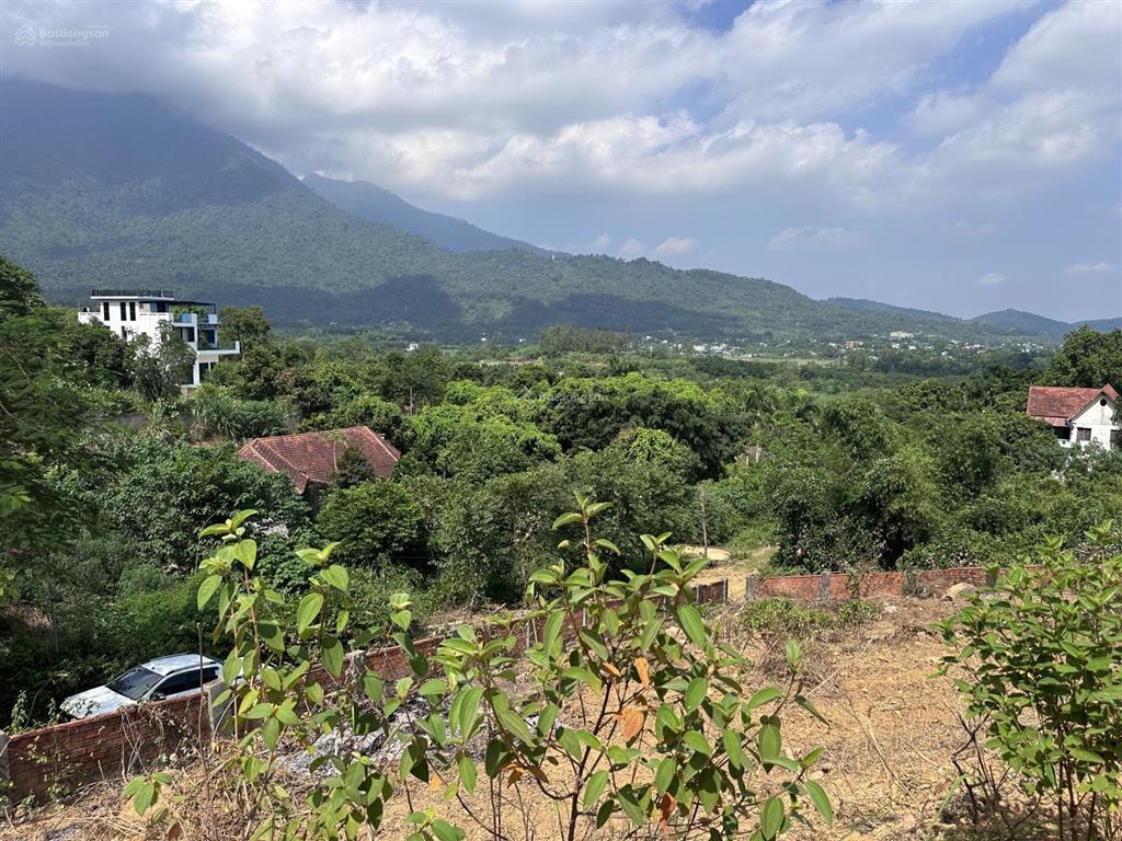 Bán cắt lỗ giá thấp hơn 5 tỷ so với mức giá tham khảo đất khu villa nghỉ dưỡng yên bài, ba vì