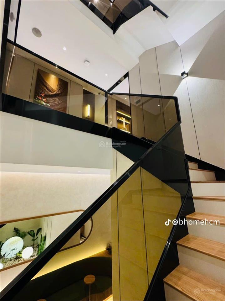 Full vị trí góc đẹp, mua trực tiếp cđt chiết khấu 21.5%, trả 30% nhận nhà góp 60 tháng không ls