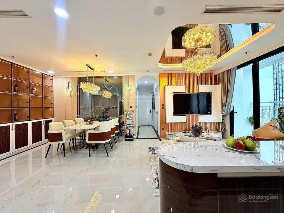 3pn 120m2 view sông cần bán gấp giá chỉ 13 tỷ. có 2 ban công thoáng mát.  0932 662 ***