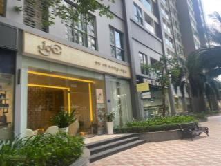 Kẹt tiền bán gấp shophouse vinhomes landmark giá còn thương lượng. gọi ngay 0932 662 *** nguyên