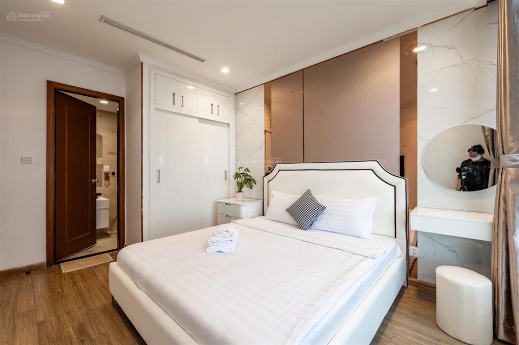 2pn dt 90m2 view sông đẹp full nội thất cao cấp bán 10 tỷ. gọi ngay 0932 662 *** nguyên