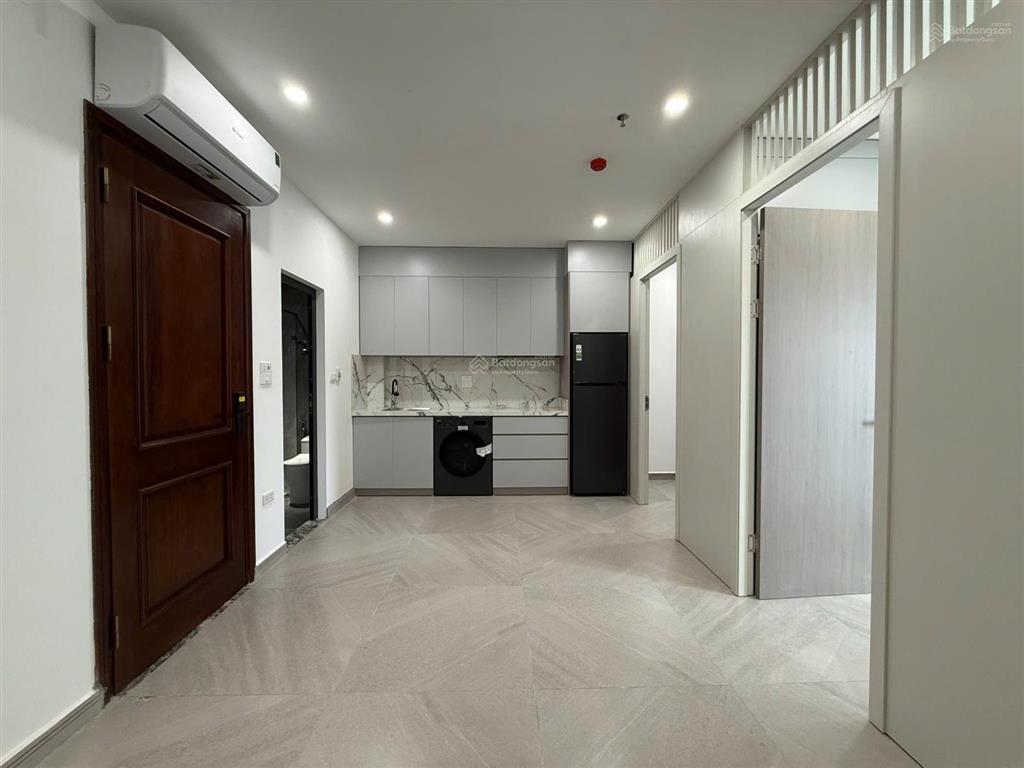 Cho thuê gấp 2n1k, 50m2 chỉ từ 8 triệu tại phố phùng chí kiên, p. nghĩa đô, q. cầu giấy
