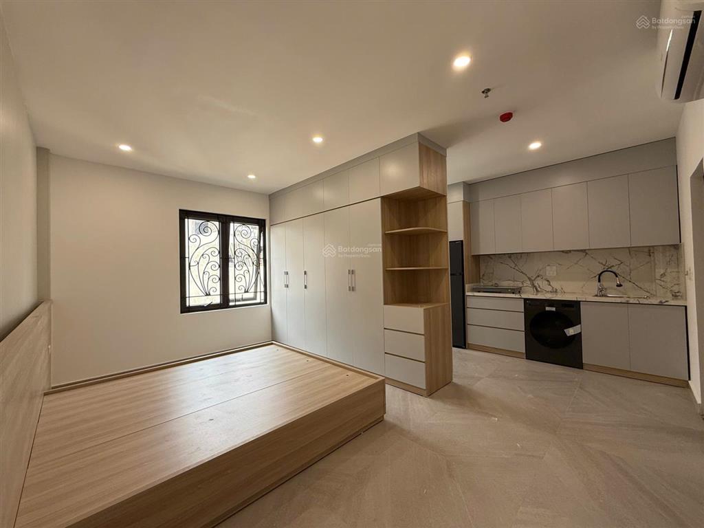 Cho thuê gấp 2n1k, 50m2 chỉ từ 8 triệu tại phố phùng chí kiên, p. nghĩa đô, q. cầu giấy