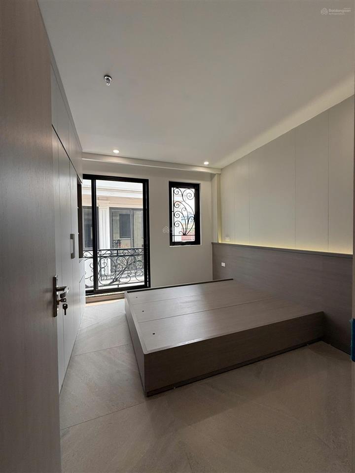Cho thuê gấp 2n1k, 50m2 chỉ từ 8 triệu tại phố phùng chí kiên, p. nghĩa đô, q. cầu giấy