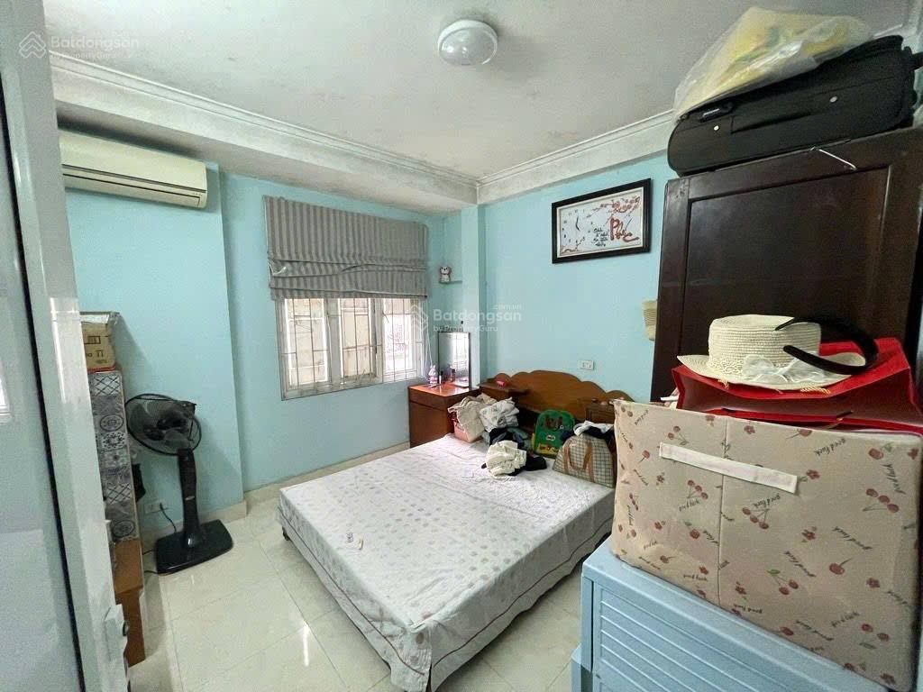 Bán nhà kinh doanh vip, phố cầu diễn  đường rộng, thông thoáng  ô tô chạy vù vù