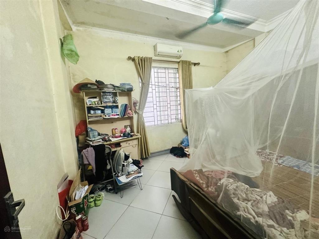 Bán nhà ở vạn xuân, đh thành đô  dân xây 39m2 x 4 tầng  sát ql32  ở ngay  giá 6.19 tỷ