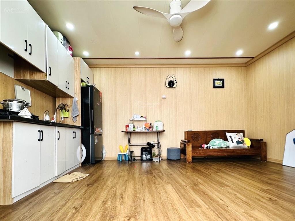 Chủ cần bán gấp nhà di trạch 5.98 tỷ  lô góc 41m2  không quy hoạch  cách 1 nhà ra ô tô