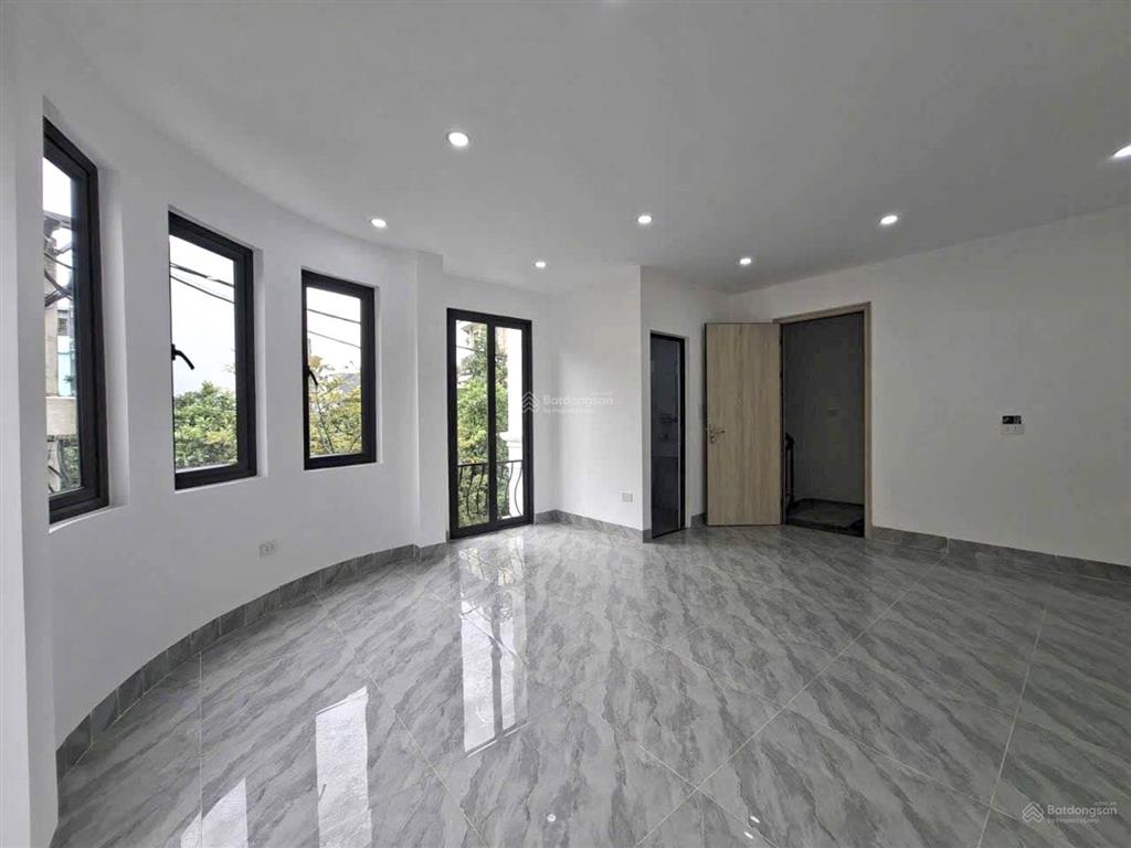 Bán nhà đan khê  lô góc thoáng mát  đường thông ra vành đai 3.5  thang máy vivu  nội thất đẹp