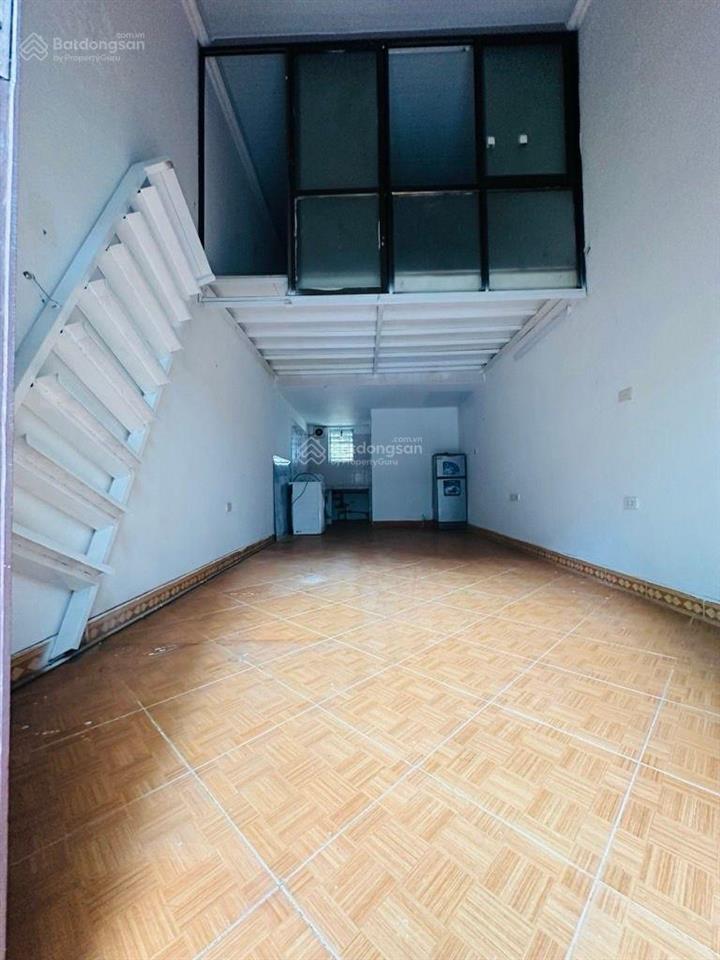 Bán nhà ở đường 70 xuân phương  vf3 đỗ cổng  đường thông sang foresa  hai mặt thoáng trước sau