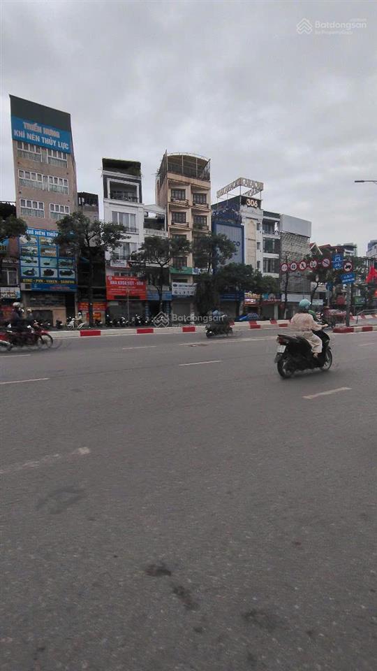 Dòng tiền ổn định 200 triệu/tháng mặt phố trần khát chân vỉa hè lớn 6m diện tích 175m,mặt tiền 5.5m