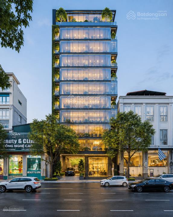 Bán tòa nhà mặt phố tây hồ  120m², 8 tầng, mặt tiền 6.2m, view hồ tây triệu đô