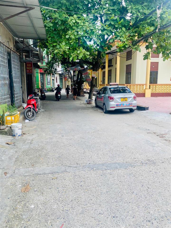 Bán lô góc từ sơn gần trường đh luật hà nội kp nguyễn giáo  đồng nguyên  từ sơn  bnn