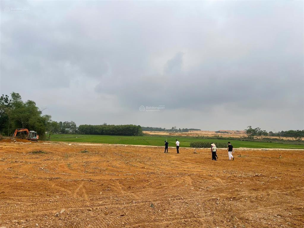 Bán quỹ đất nên đối diện kcn lam sơn  sao vàng