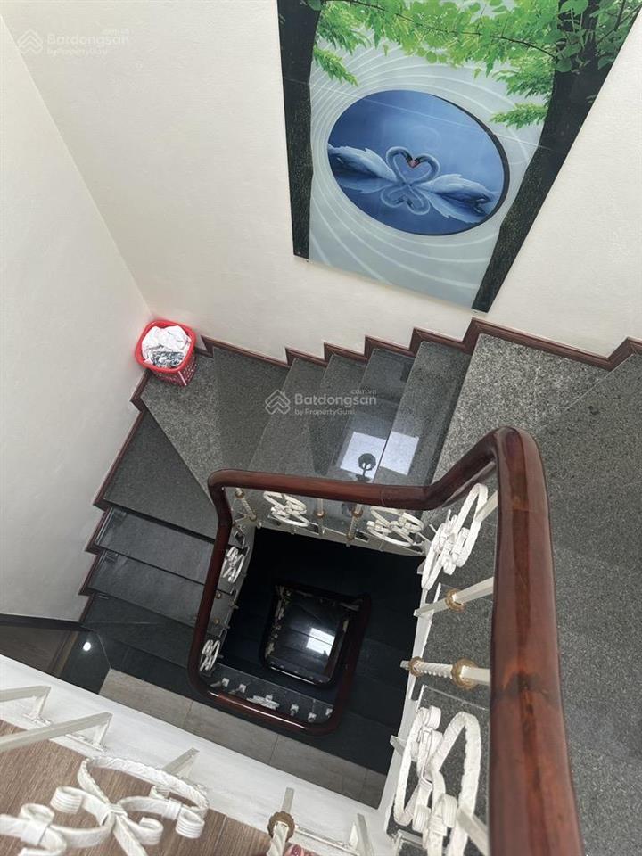 Giá hiếm phố ngọc thụy 45m2, 4 tầng, lô góc, mặt tiền đẹp, ô tô, ngõ nông, gần trường việt pháp