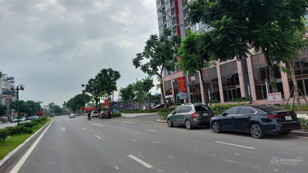 Lô đất đẹp 100m2, mặt tiền cực rộng, ôtô thông các ngả, gần kđt khai sơn, trường quốc tế việt pháp