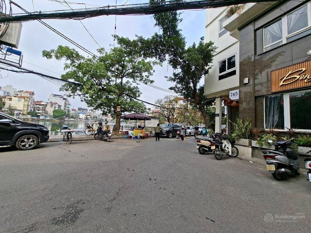 Bán đất phố bồ đề, 90m2  mặt tiền rộng, sổ vuông, ô tô thông, tăng giá khi xong cầu trần hưng đạo