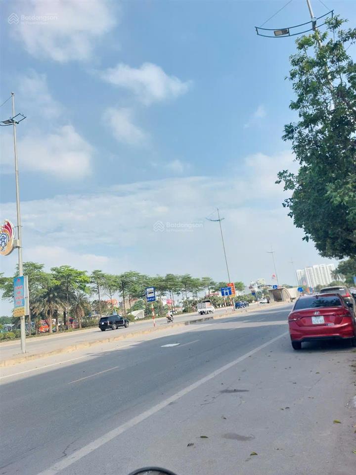 Bán đất phố lý sơn 90m², mặt tiền rộng, gần sân thể thao z133, trước đất ô tô thông, 20 tỷ hơn