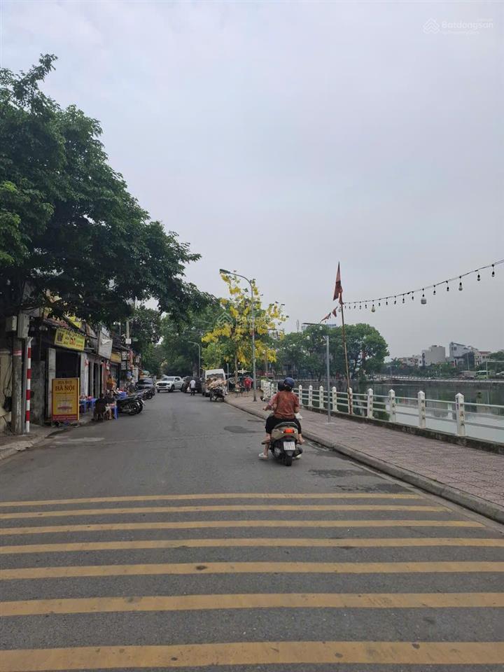 Bán đất 90m2, sổ đẹp như tờ a4, mặt tiền rộng, trước đất ô tô tránh, thông với nguyễn lam