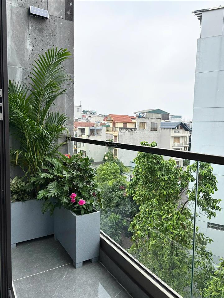 Phố lâm hạ, ít nhà bán, 50m2  8t, nội thất đẳng cấp, đường vào nhà rộng thênh thang