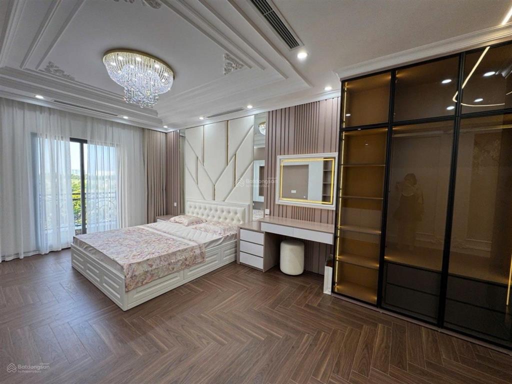Bán nhà mặt phố hồng tiến, 26,5 tỷ, 50m2, 4pn, 7 tầng, uy tín, giá cực chất