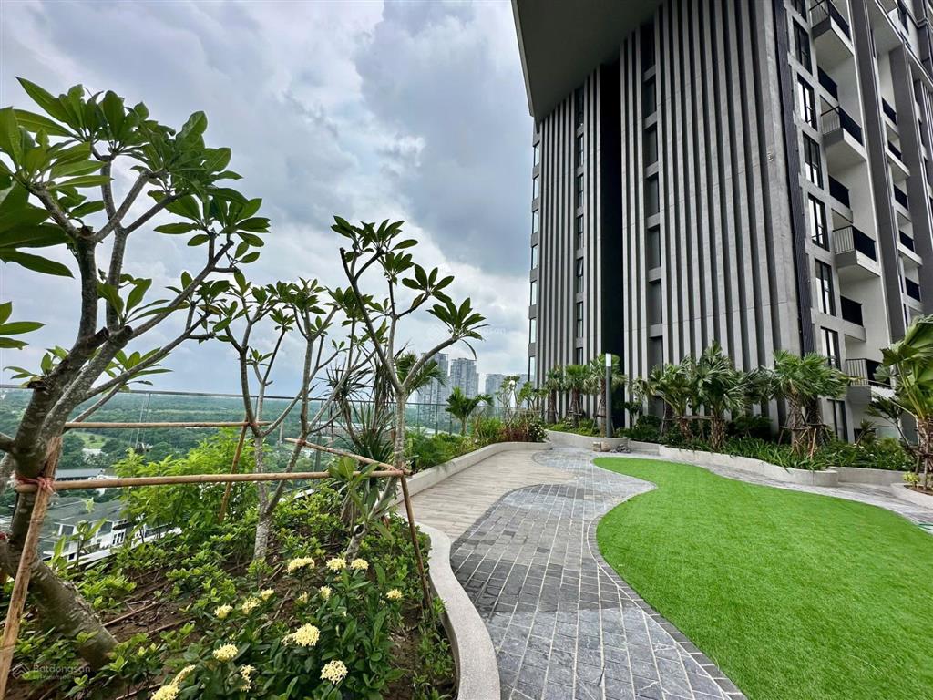 Giảm sock 500tr căn 2pn 74m2 skyforest view biệt thự đảo.  0836 823 ***