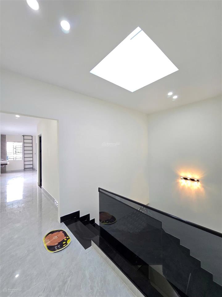 Bán nr tại nguyễn đức thiệu, 8,4 tỷ, 100m2, bao đẹp, hàng hot