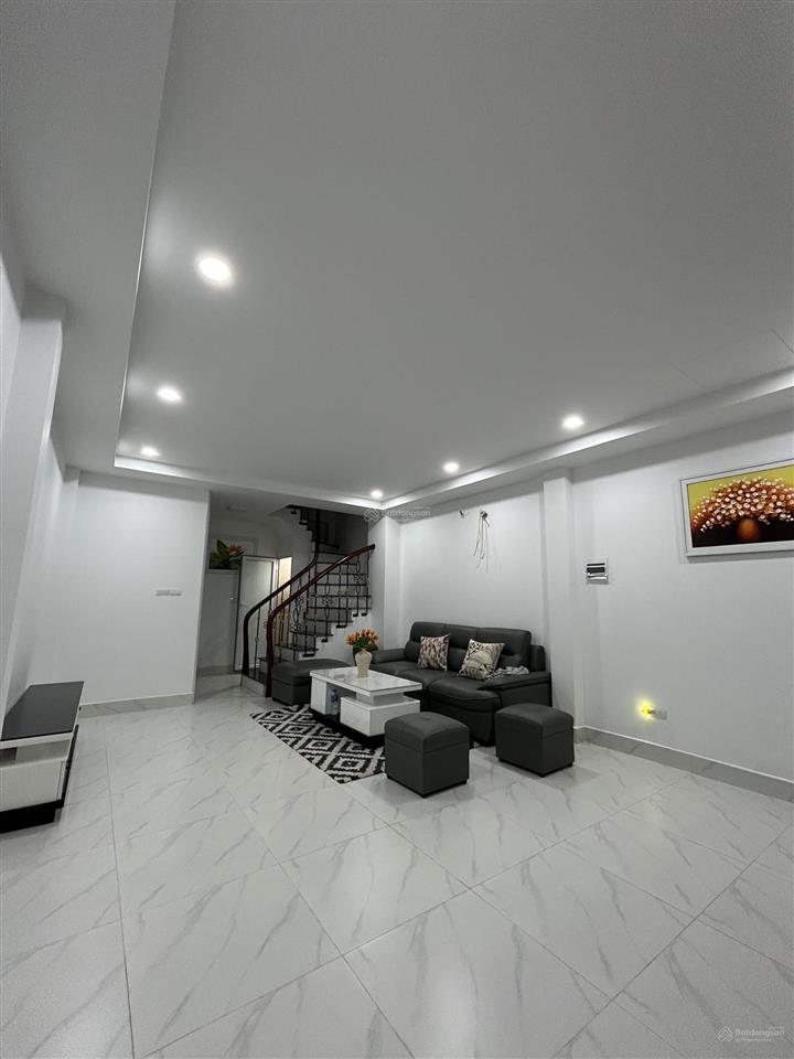 Chính chủ bán nhà phố tôn thất tùng|trường chinh|đống đa 41.5m|6t|thang máy|gần phố|full nội thất