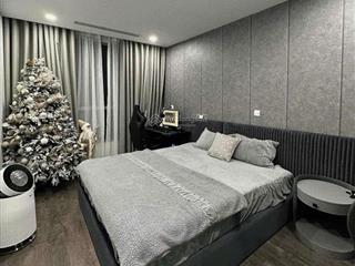 P08 times city 4pn siêu rộng tầng trung view đẹp full nt xịn toà vip, giá 21 tỷ