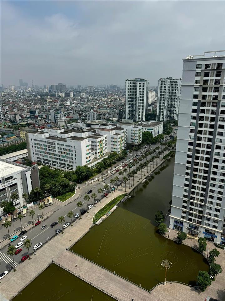 Căn 2pn 81m² t10 tầng 25 view nhạc nước đẹp, đã sửa bếp, ở ngay, giá 9,x tl, xem 24/7