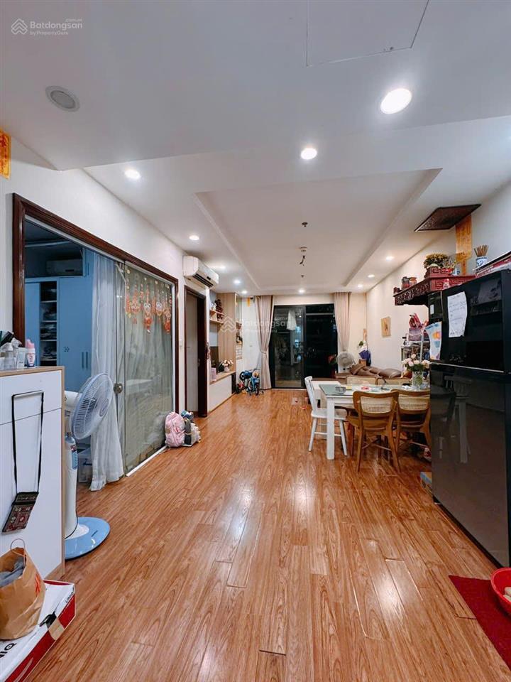 Căn 2pn 81m² t10 tầng 25 view nhạc nước đẹp, đã sửa bếp, ở ngay, giá 9,x tl, xem 24/7