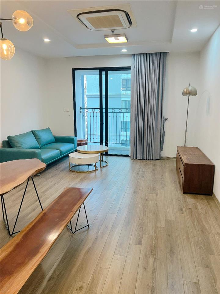 Cho thuê căn góc t06 đông nam , nhà mới đẹp, có slot ô tô, vào ở ngay giá 21tr/tháng